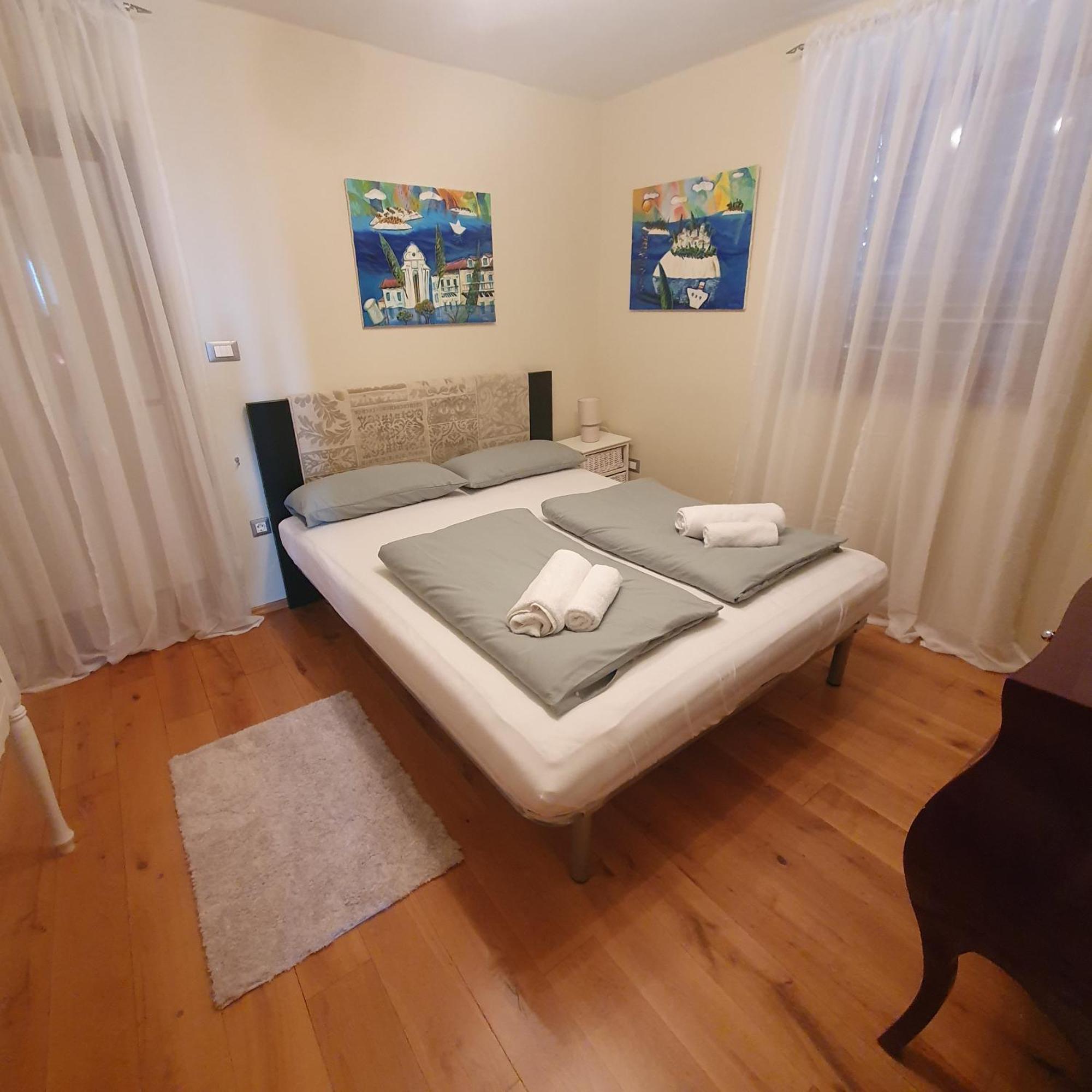 Apartman Neda Jablanac Eksteriør bilde